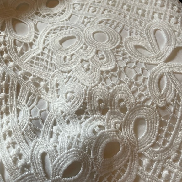 WHBM white eyelet sheath dress - Picture 5 of 9